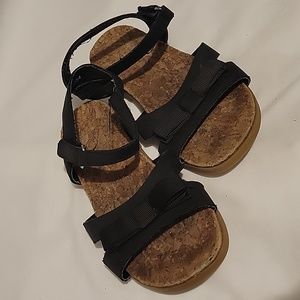 Girls sandals